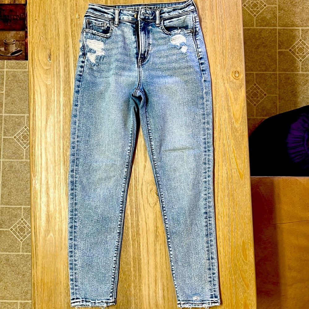 American Eagle Distressed Jeans